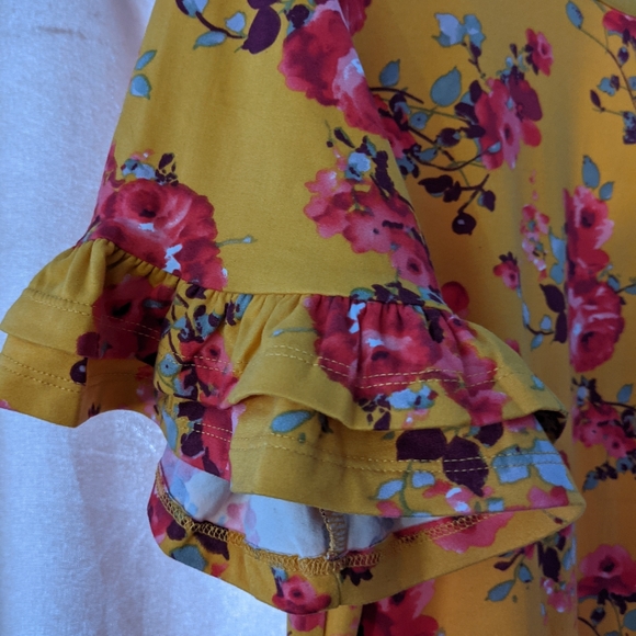 George Ruffle Sleeve Dress - Picture 8 of 9